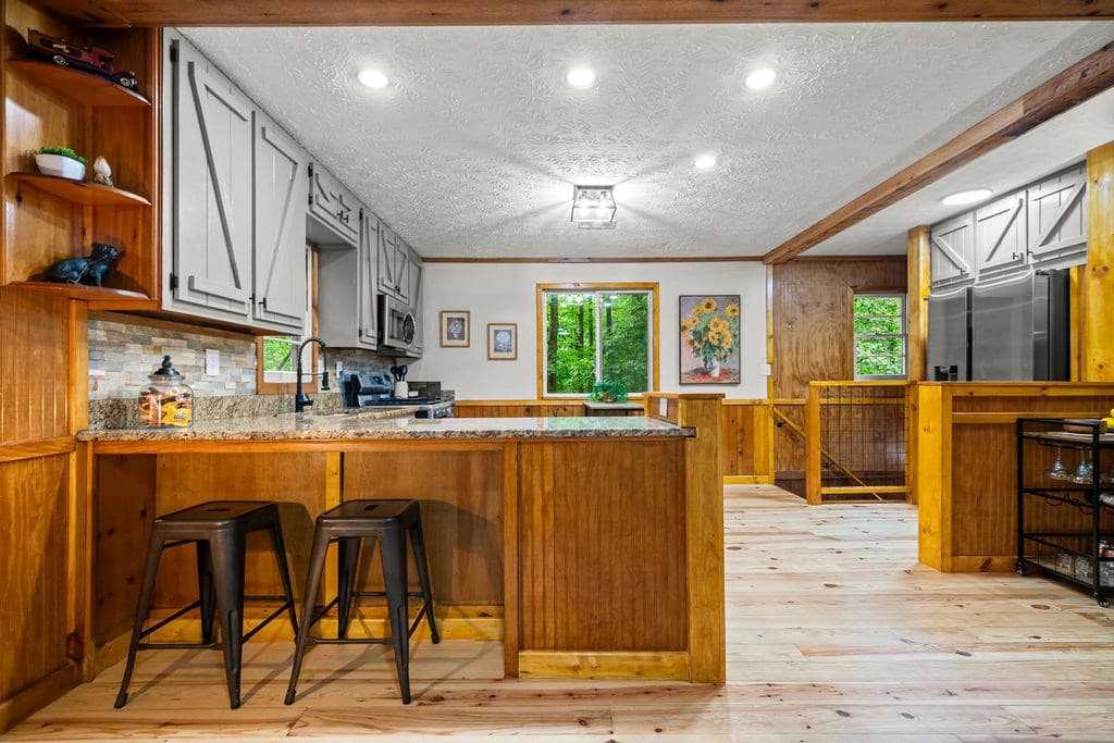150 Summit Street, Ellijay GA 30540 - Photo