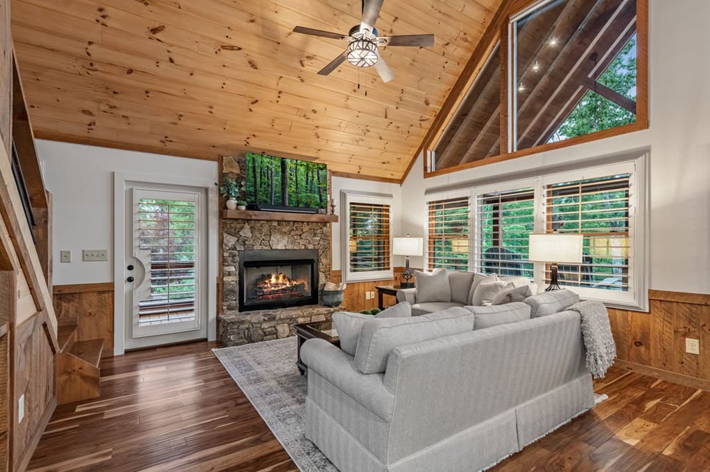 128 Ridge Brook Drive, Morganton GA 30560 - Photo