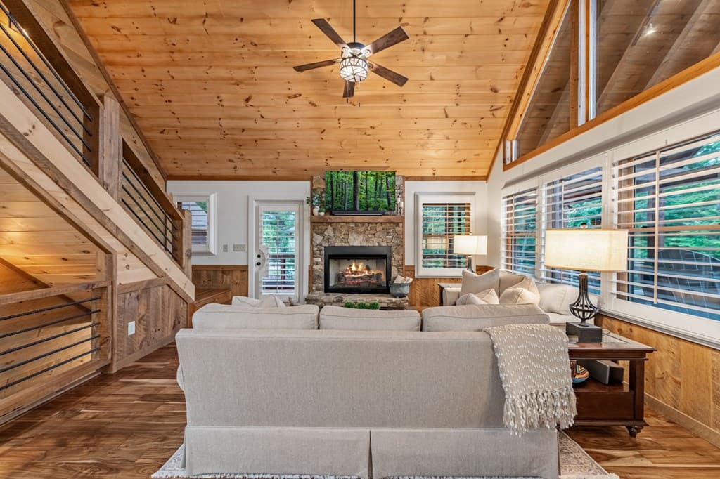128 Ridge Brook Drive, Morganton GA 30560 - Photo