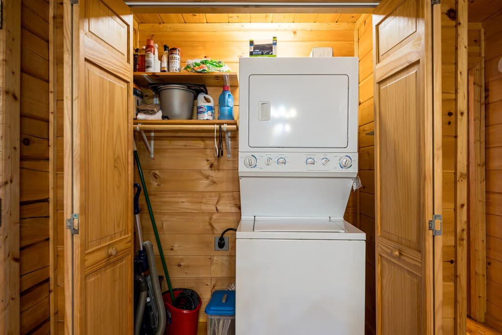 237 Dupont Drive, Blue Ridge GA 30513 - Photo
