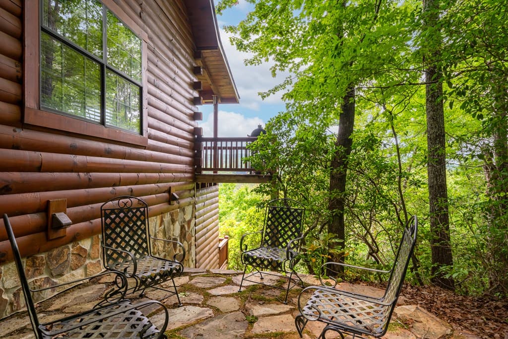 237 Dupont Drive, Blue Ridge GA 30513 - Photo