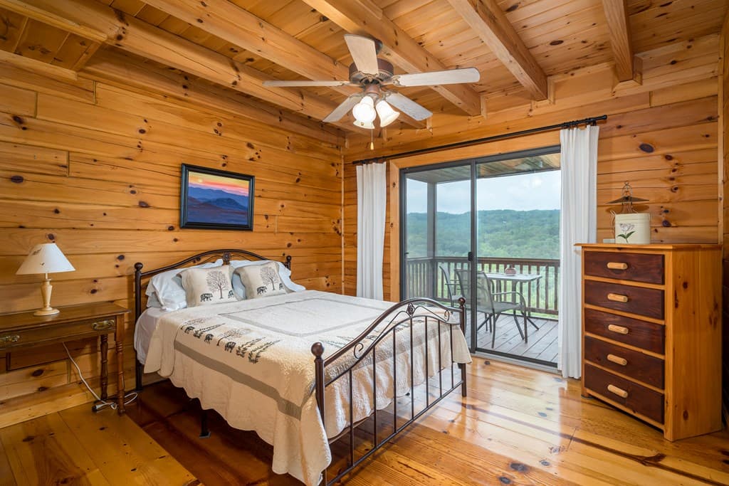 237 Dupont Drive, Blue Ridge GA 30513 - Photo