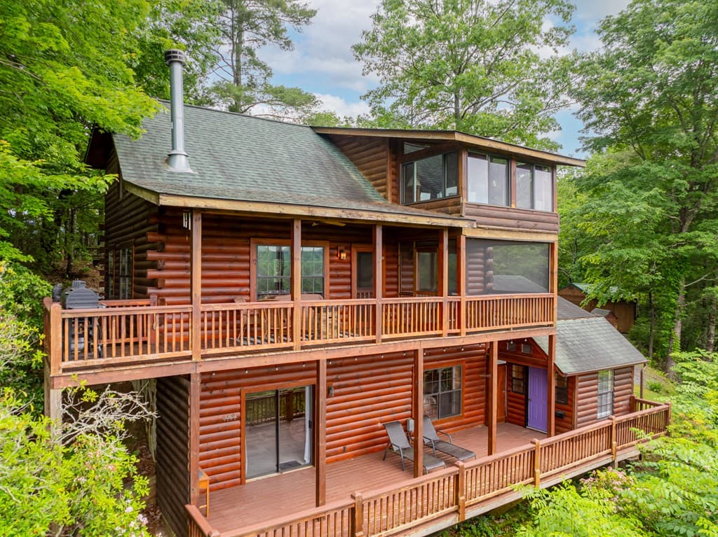 237 Dupont Drive, Blue Ridge GA 30513 - Photo