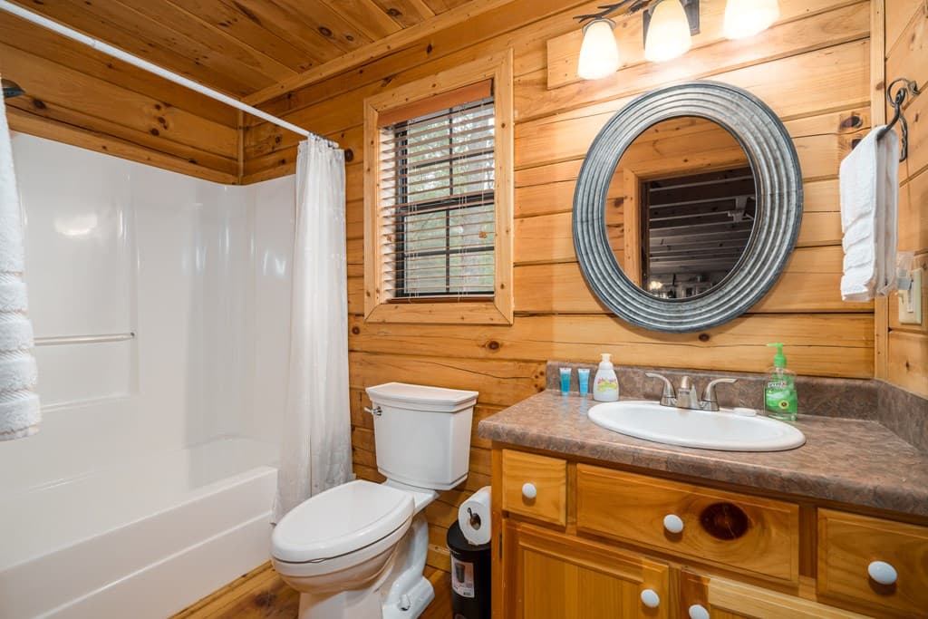 237 Dupont Drive, Blue Ridge GA 30513 - Photo