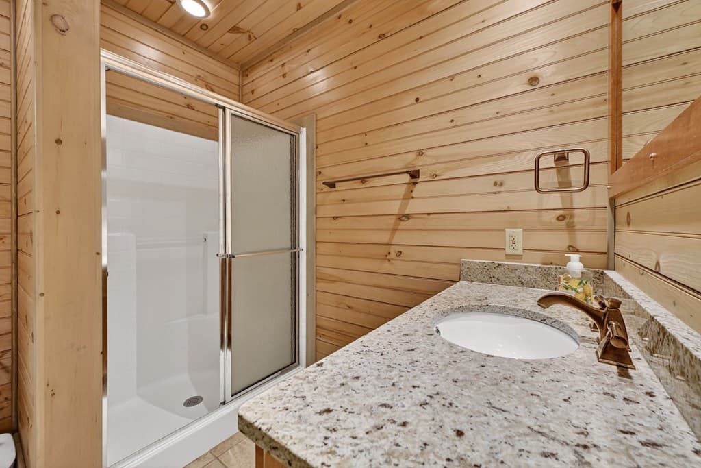 671 Adra Road, Morganton GA 30560 - Photo