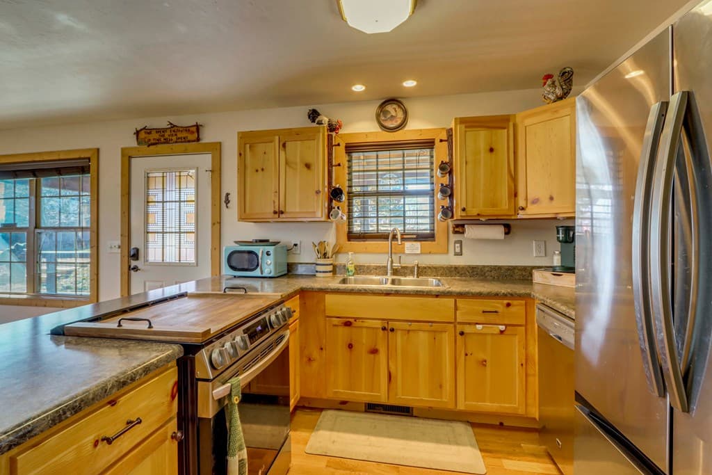 565 Ross Ridge Road, Blairsville GA 30512 - Photo