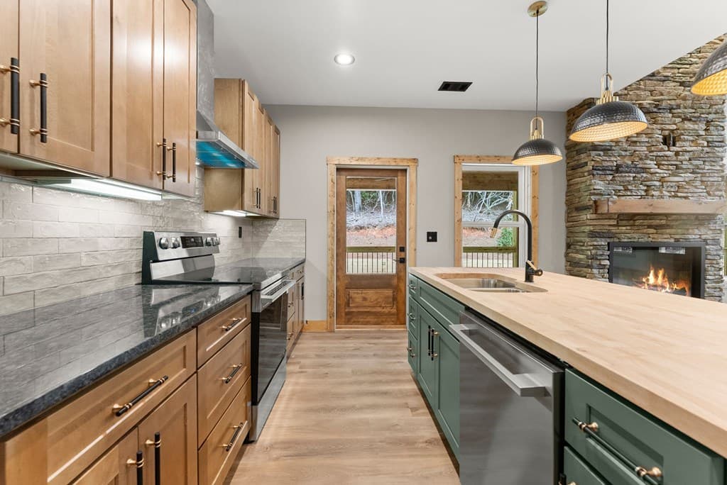 286 Frances Drive, Ellijay GA 30536 - Photo