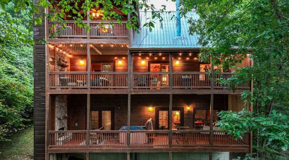 92 Fish Trap Road, Blue Ridge GA 30513 - Photo