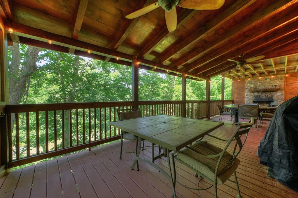 92 Fish Trap Road, Blue Ridge GA 30513 - Photo