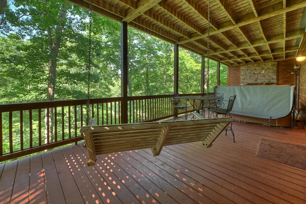 92 Fish Trap Road, Blue Ridge GA 30513 - Photo