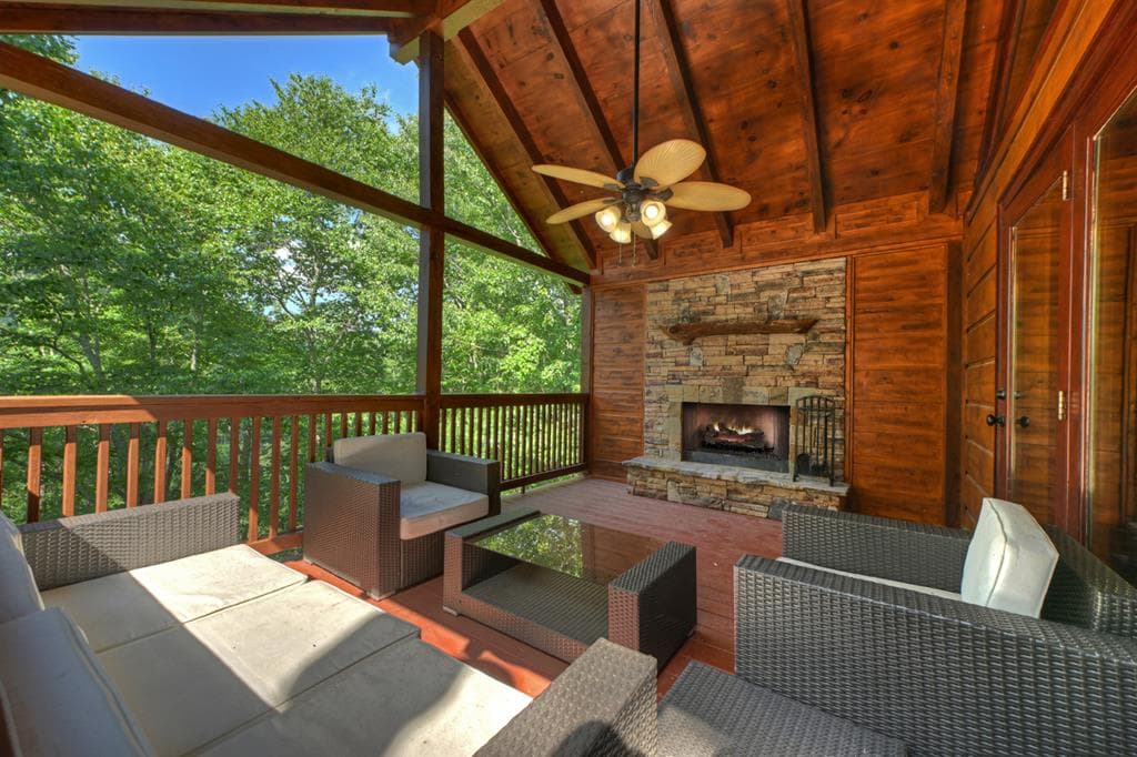 92 Fish Trap Road, Blue Ridge GA 30513 - Photo