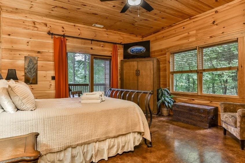 92 Fish Trap Road, Blue Ridge GA 30513 - Photo