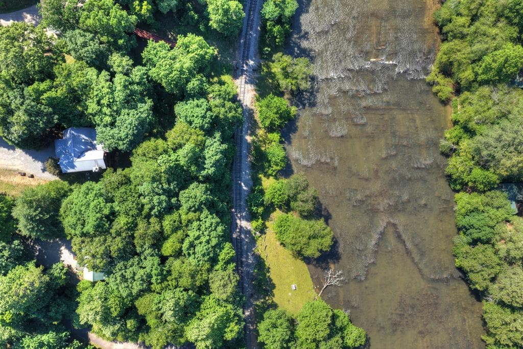 92 Fish Trap Road, Blue Ridge GA 30513 - Photo