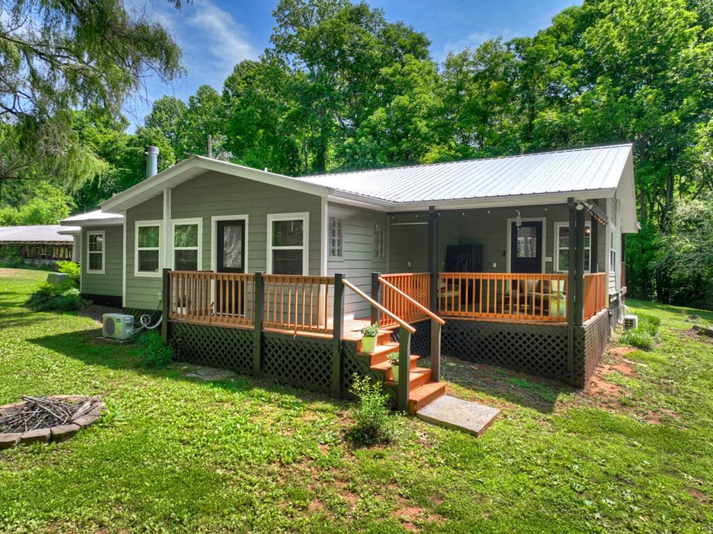 93 Collins Nursery Lane, Blairsville GA 30512 - Photo