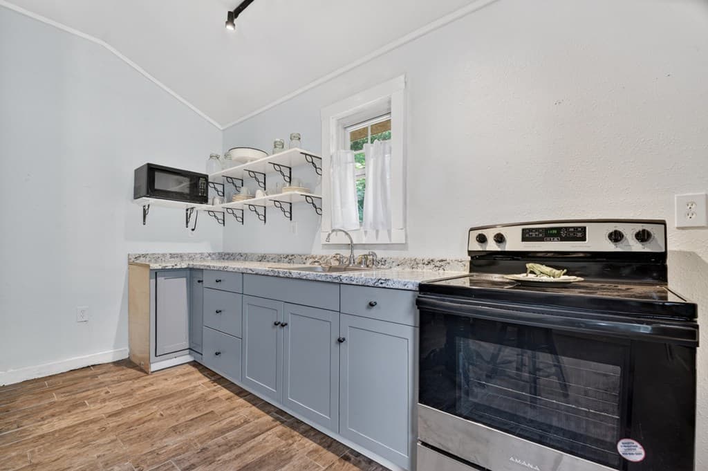 93 Collins Nursery Lane, Blairsville GA 30512 - Photo