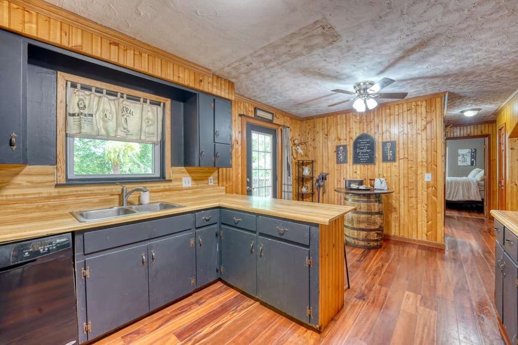 383 Sunrise Street, Murphy NC 28906 - Photo