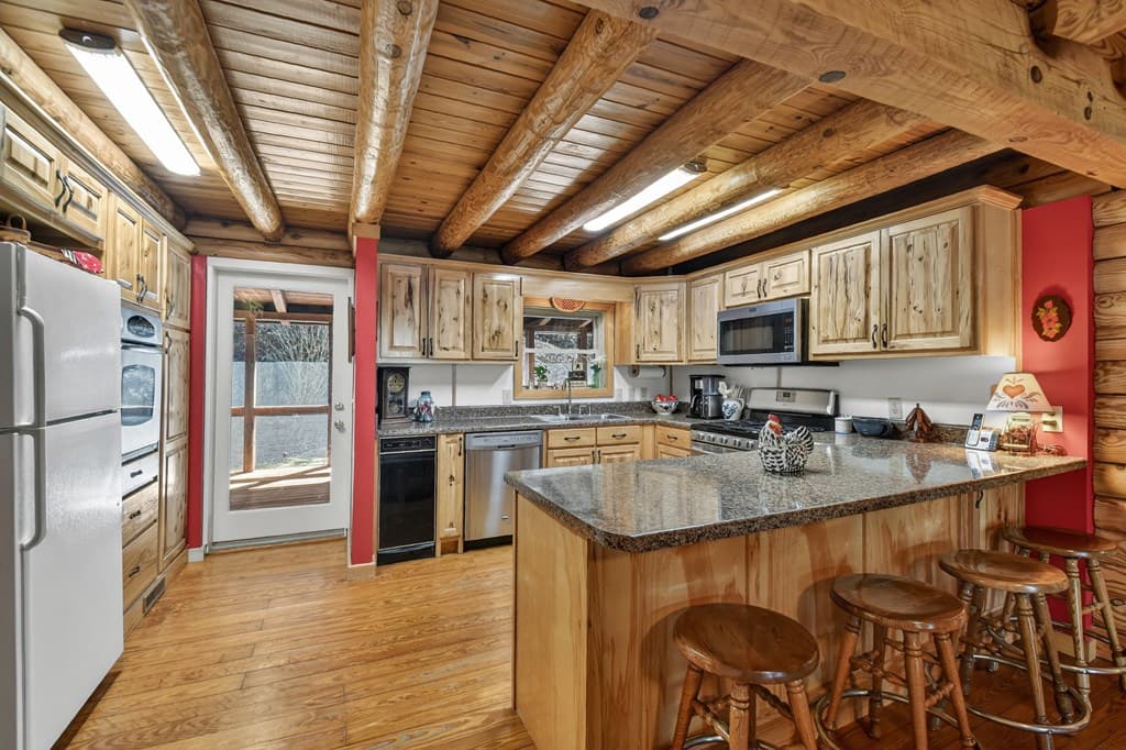 7233 Shakerag Road, Ellijay GA 30540 - Photo