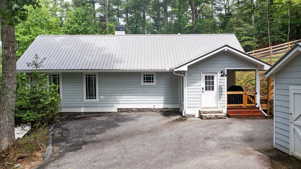 221 W Reece Creek Road W, Blairsville GA 30512 - Photo