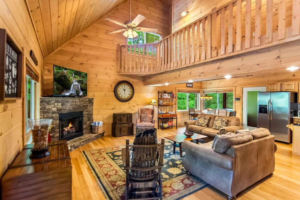 661 Evergreen Lane, Mineral Bluff GA 30559 - Photo