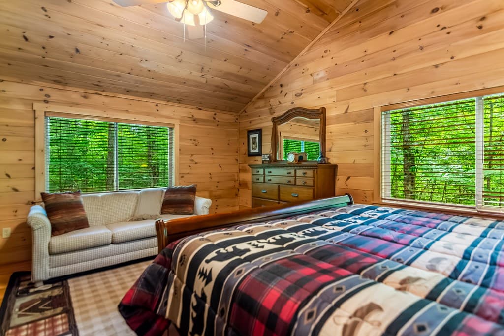 661 Evergreen Lane, Mineral Bluff GA 30559 - Photo
