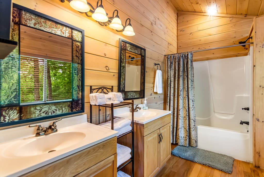 661 Evergreen Lane, Mineral Bluff GA 30559 - Photo