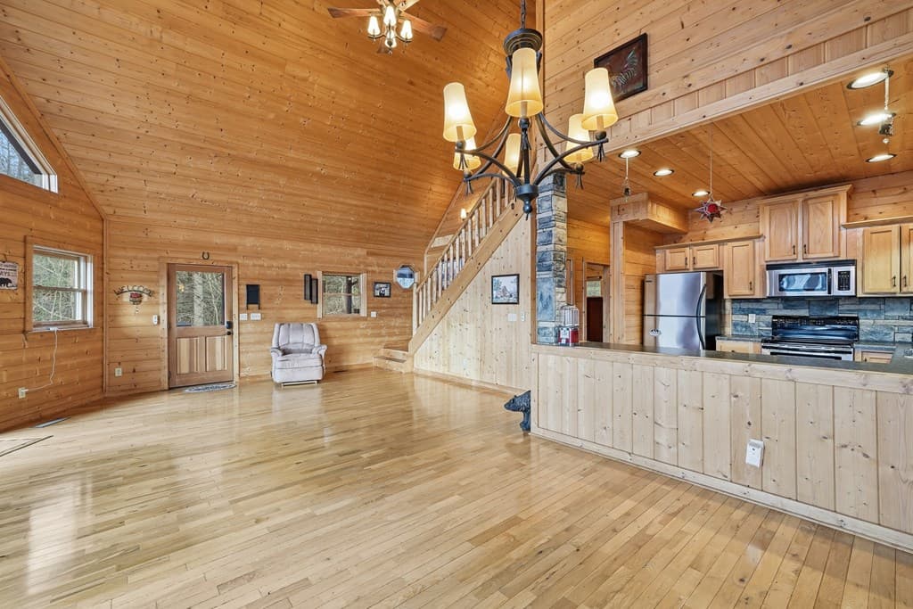 97 Fox Mountain Crossing, Blue Ridge GA 30513 - Photo