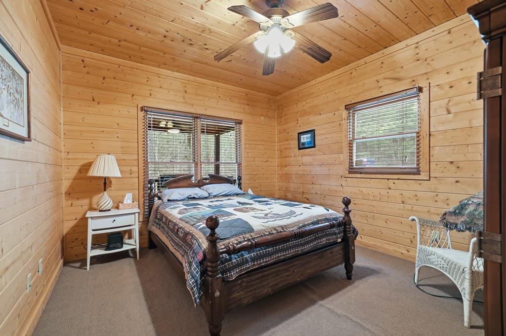 97 Fox Mountain Crossing, Blue Ridge GA 30513 - Photo