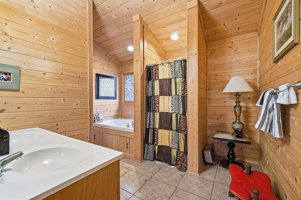 97 Fox Mountain Crossing, Blue Ridge GA 30513 - Photo