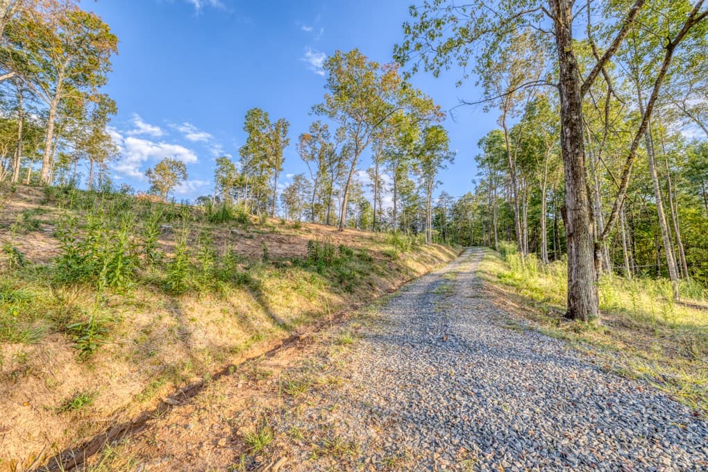 5664 Mobile Road, Blue Ridge GA 30513 - Photo
