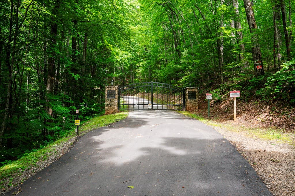 8 Skyview Drive, Hayesville NC 28904 - Photo