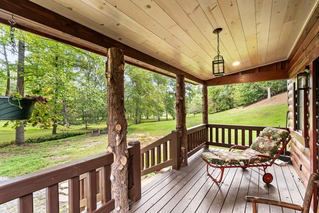 3383 Indian Springs Drive, Hiawassee GA 30546 - Photo