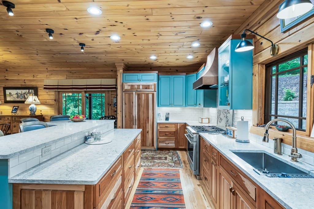 3383 Indian Springs Drive, Hiawassee GA 30546 - Photo