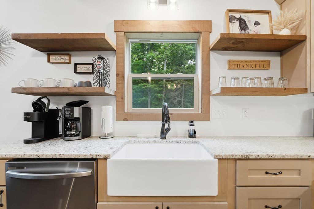 200 Arbor Way, Blue Ridge GA 30513 - Photo