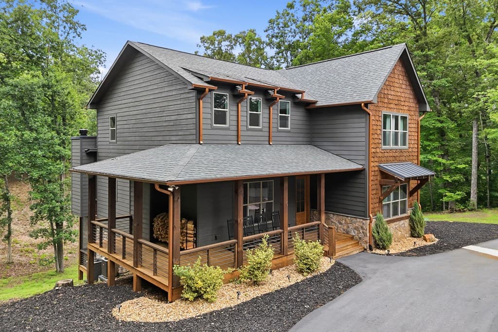 200 Arbor Way, Blue Ridge GA 30513 - Photo