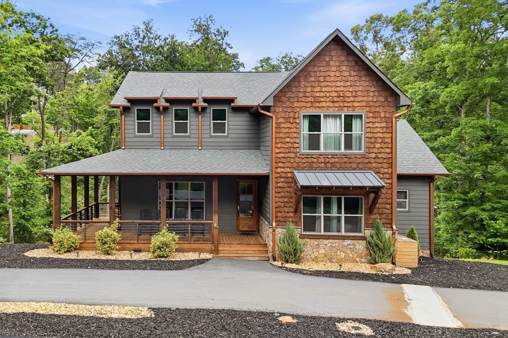 200 Arbor Way, Blue Ridge GA 30513 - Photo