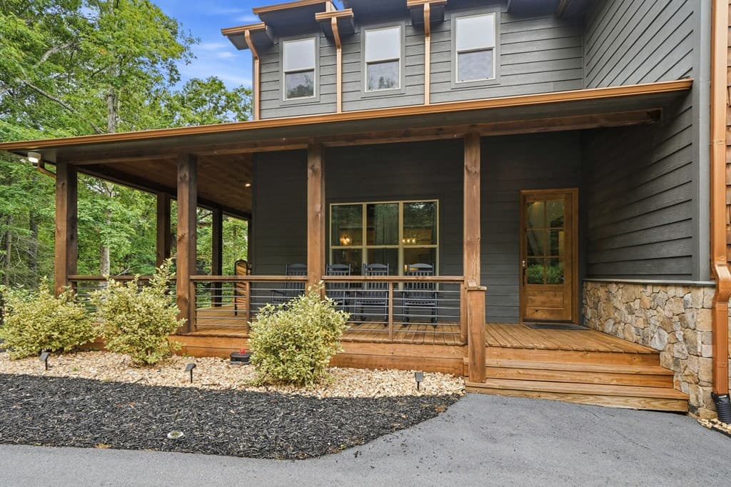 200 Arbor Way, Blue Ridge GA 30513 - Photo