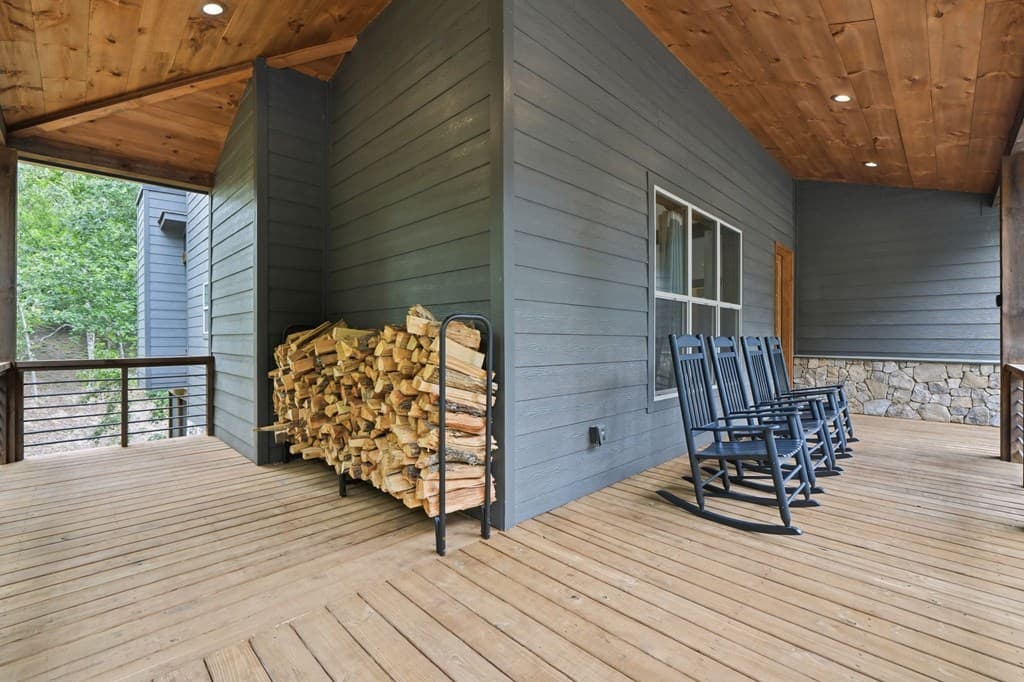 200 Arbor Way, Blue Ridge GA 30513 - Photo
