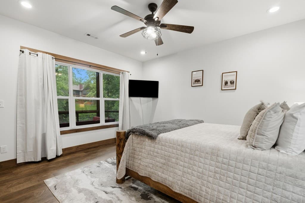 200 Arbor Way, Blue Ridge GA 30513 - Photo
