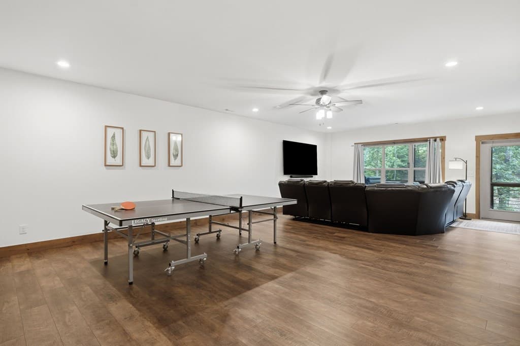 200 Arbor Way, Blue Ridge GA 30513 - Photo