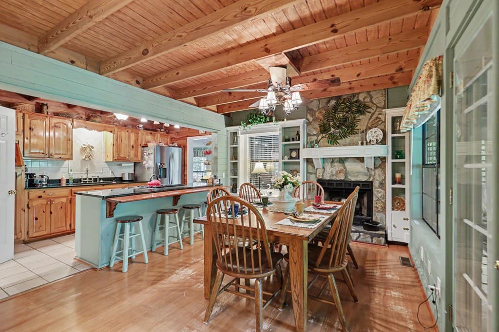 289 Doc Thomas Ridge Road, Blairsville GA 30512 - Photo