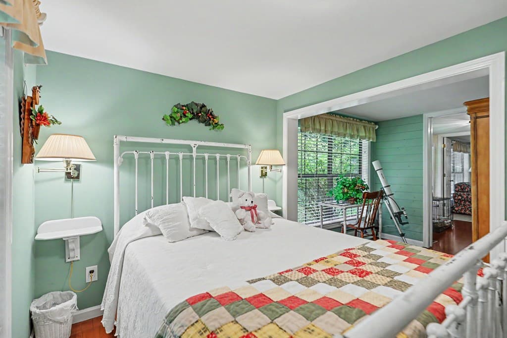 289 Doc Thomas Ridge Road, Blairsville GA 30512 - Photo