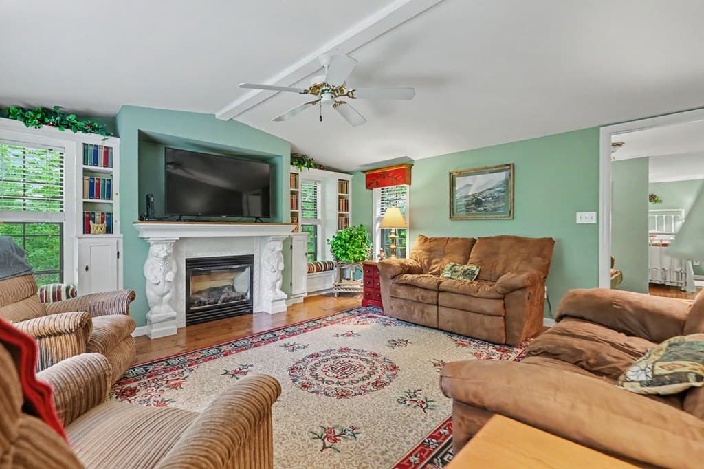 289 Doc Thomas Ridge Road, Blairsville GA 30512 - Photo