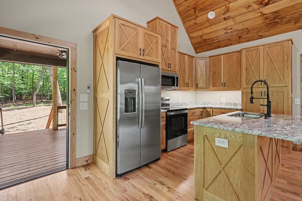 177 Poteete Creek Road, Blairsville GA 30512 - Photo