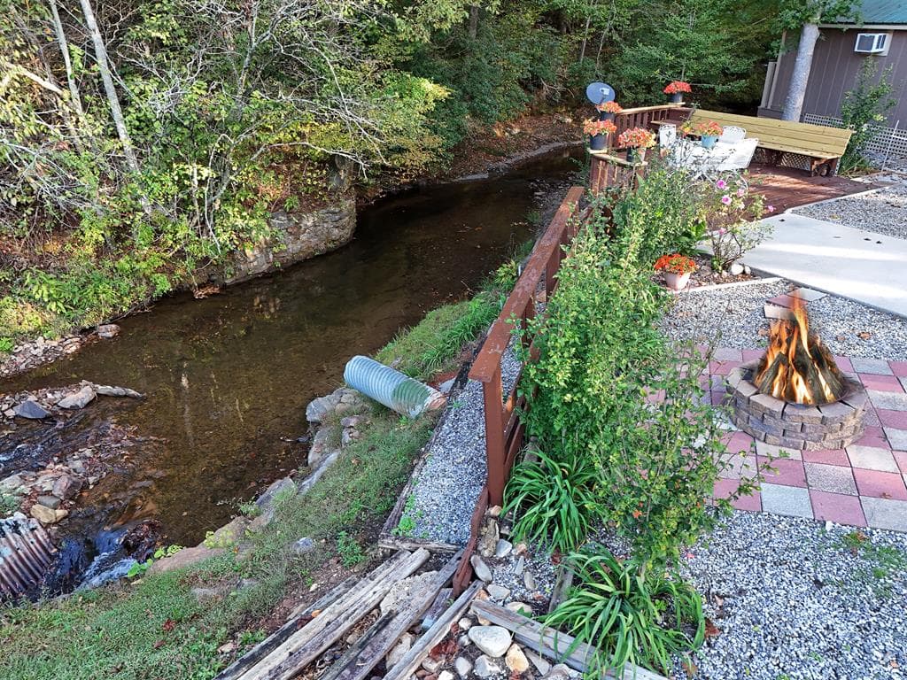 13 Choestoe Valley Circle, Blairsville GA 30512 - Primary photo