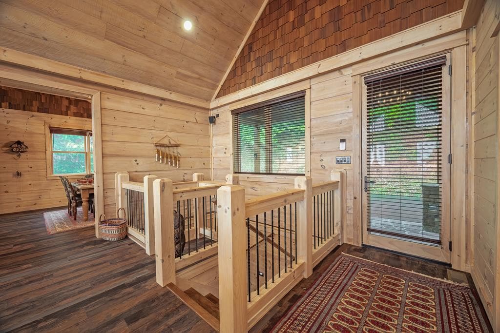 193 Pontoosuc Drive, Mineral Bluff GA 30559 - Photo