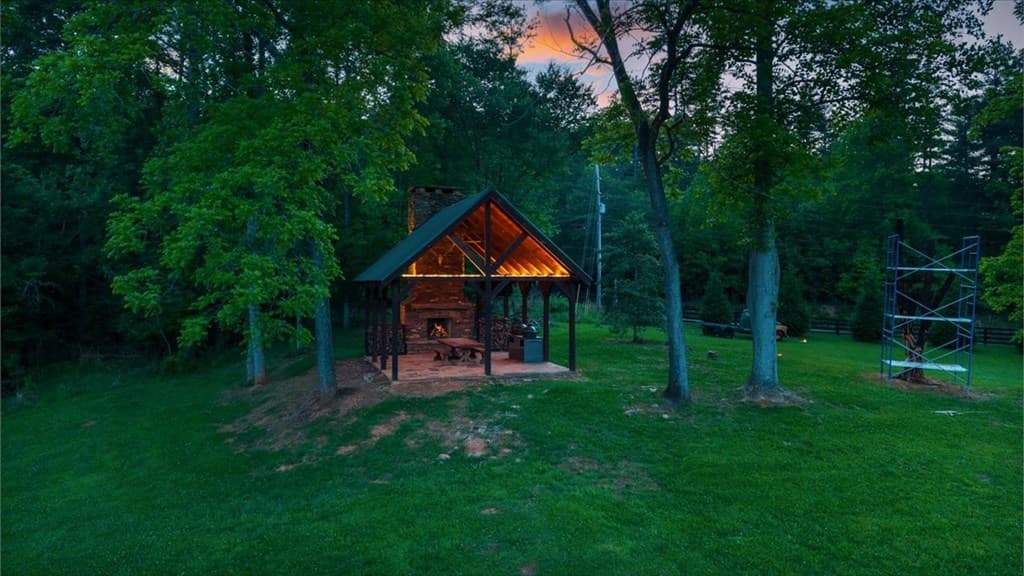 5260 Hardscrabble Road, Mineral Bluff GA 30559 - Photo