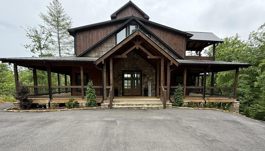 540 Weaver Creek Overlook, Blue Ridge GA 30513 - Photo