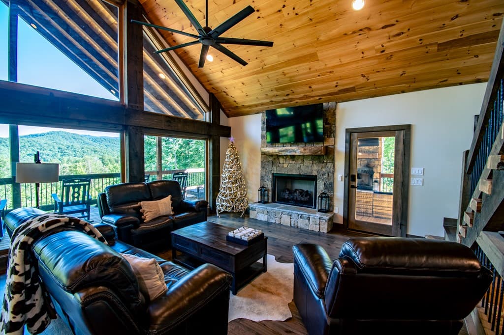 540 Weaver Creek Overlook, Blue Ridge GA 30513 - Photo