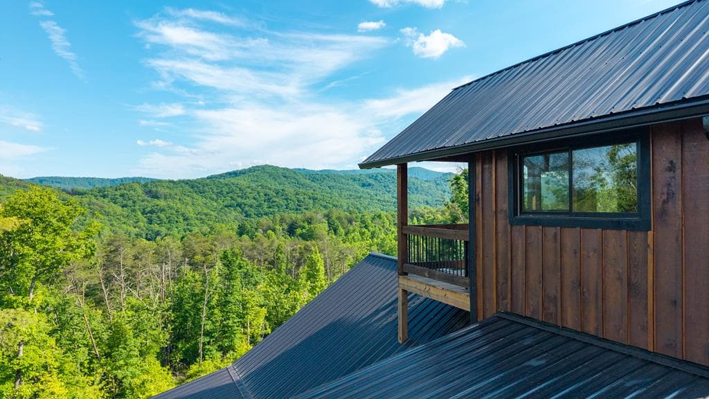 540 Weaver Creek Overlook, Blue Ridge GA 30513 - Photo