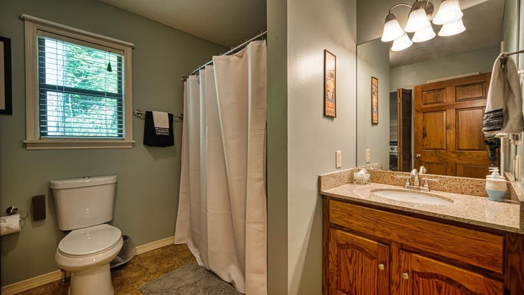 2529 Hunter Road, Hiawassee GA 30546 - Photo